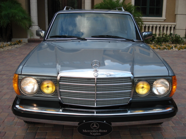 Mercedes benz 1982 wagon #5